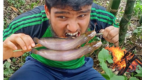 Cooking and eating in the forest