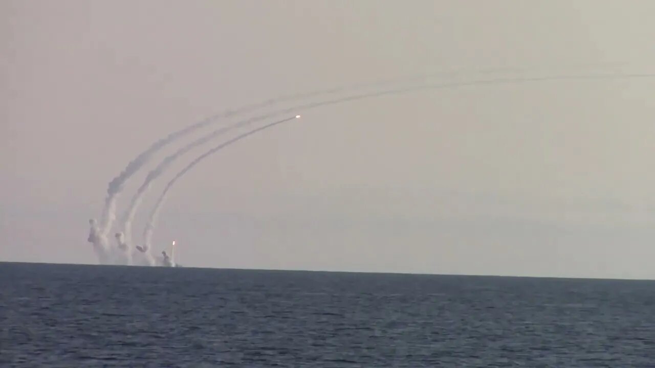 Black Sea Fleet Frigate Launched 4 Kalibr Cruise Missiles At Ukrainian Military Infrastructure!