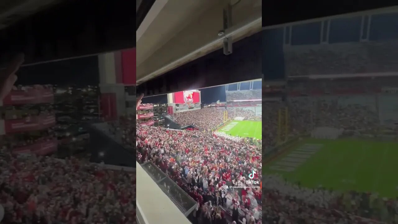 🏟️ Former President Trump brings excitement to the South Carolina vs. Clemson game 🔥🇺🇸#trump