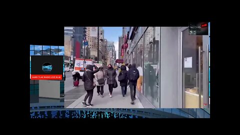 Bitcoin investors continue to take a bath as leading cryptocurrency tanks