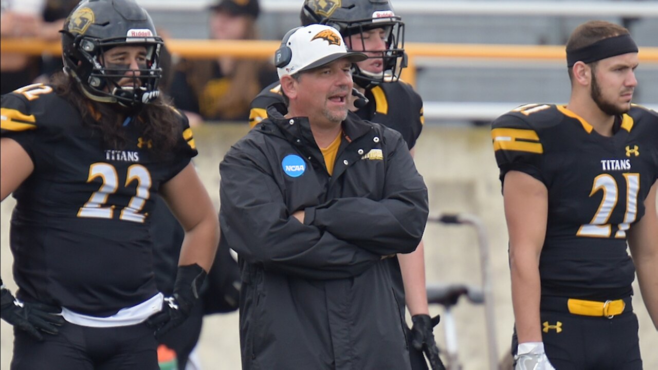 FULL INTERVIEW: Longtime UWO football coach Pat Cerroni announces retirement