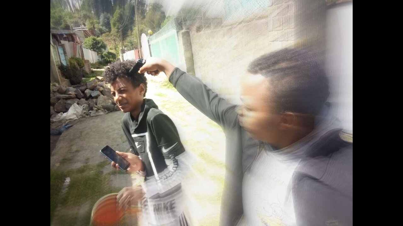 THE TIME I LEARNED HOW TO HANDLE A GUN
