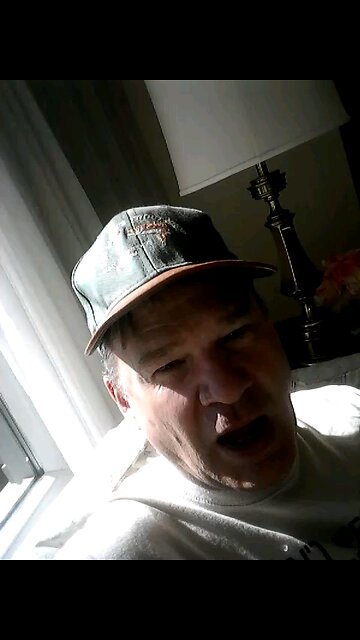 CensoredByYoutube dudesnude?