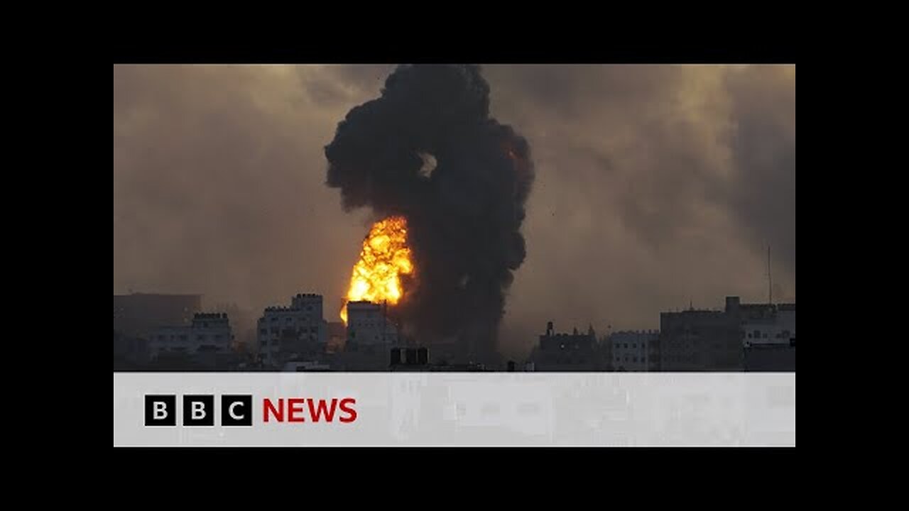 Israeli army says Gaza City completely encircled - BBC News