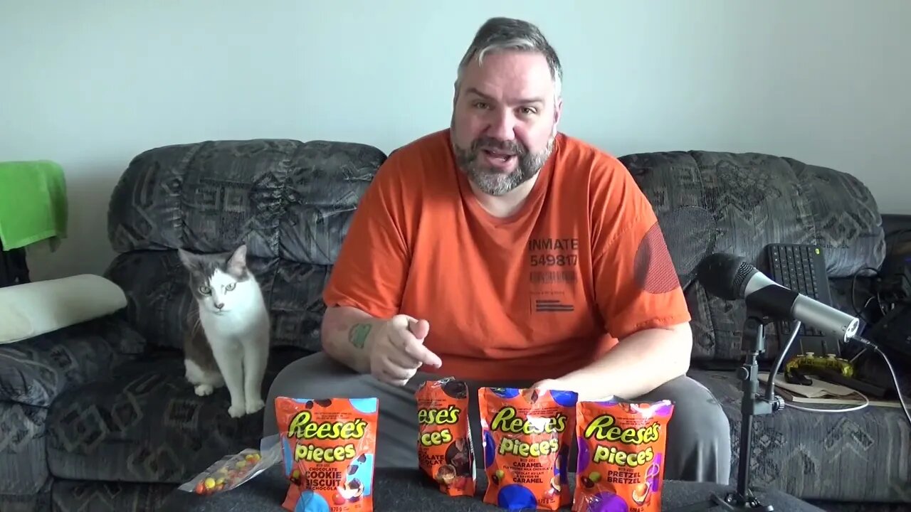 Jay eats the four Reese's Pieces variants