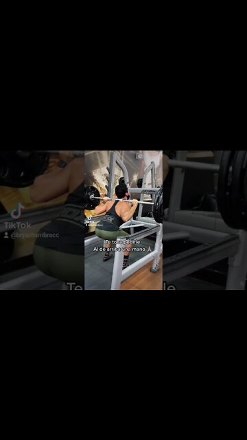 Tener el Tipo de Rack que Tengo en mi Gimnasio Debería Ser Ilegal 👮