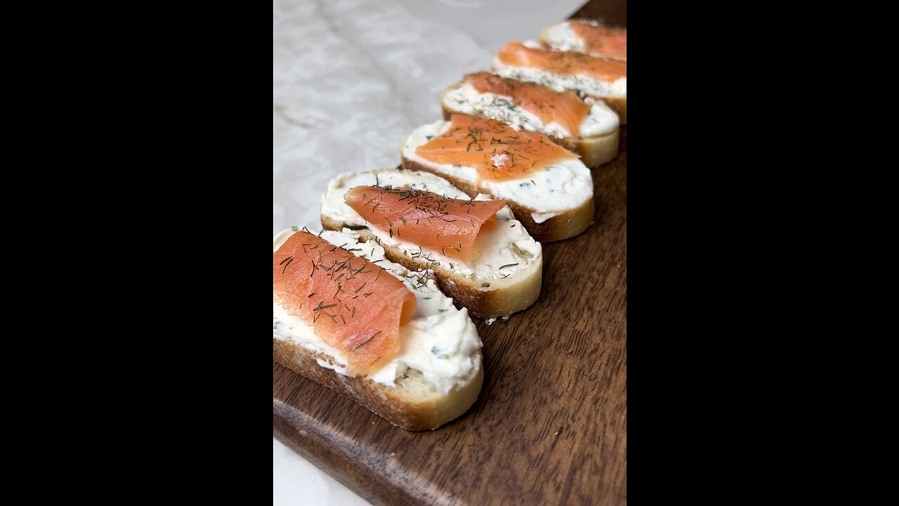 Smoked Salmon Crostini Appetizers