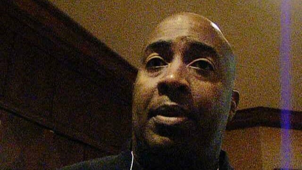 DaTechGuys field guide to Bloggers Earl Phillip.AVI