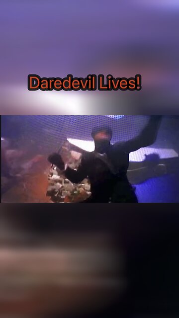 Old School Marvel : Daredevil Lives!
