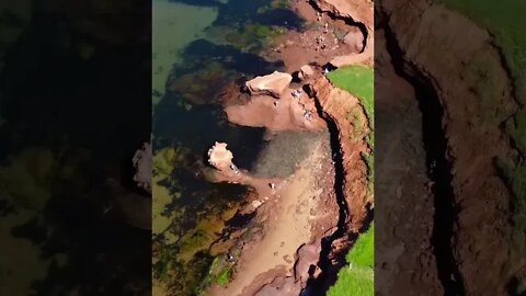 Scenic Drone video at Teacup Rock