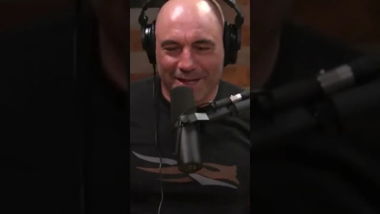 Why Joe Rogan Isn't a PROFESSIONAL Gamer | JRE Clip