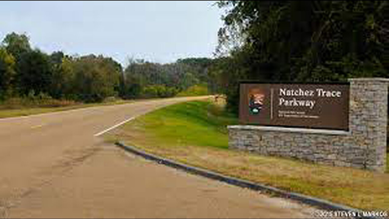 Google Street View Road Trip: - Natchez Trace Parkway - Mile 0 to Mile 15 - Emerald Mound