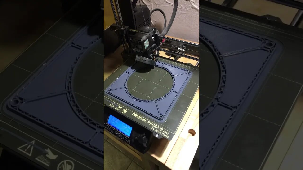 Building an exhaust system for a laser cutt￼