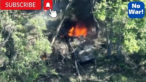 The 22nd Motorised Infantry Brigade used tank fire to destroy a Russian MT-LB armoured vehicle!