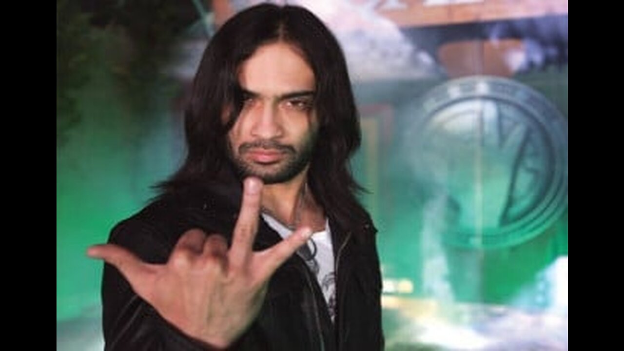 Waqar_zaka rumble