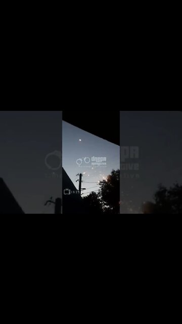A cruise missile is shot down directly over the head of the shooter. #UkraineRussiaWar