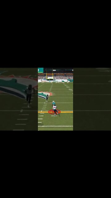 Dolphins TE Mike Gesicki Pass Reception Gameplay - Madden NFL 22 Mobile Football