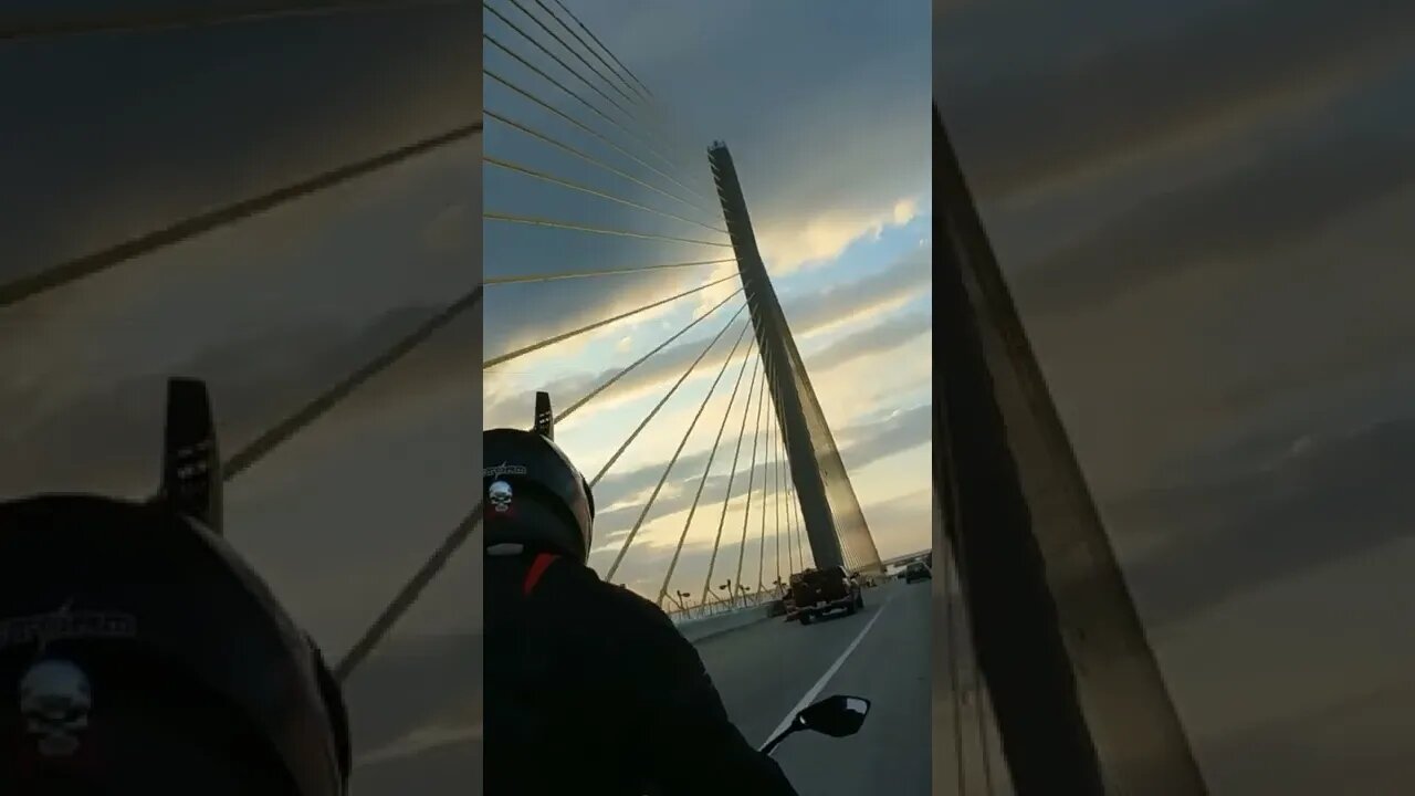 ZX-6R at the top of the Sunshine Skyway Bridge