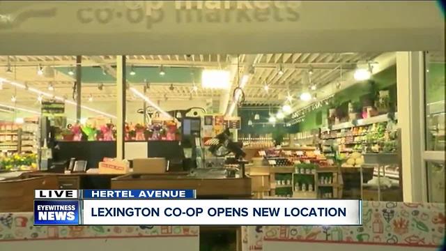 Customers line up for Lexington Co-op grand opening