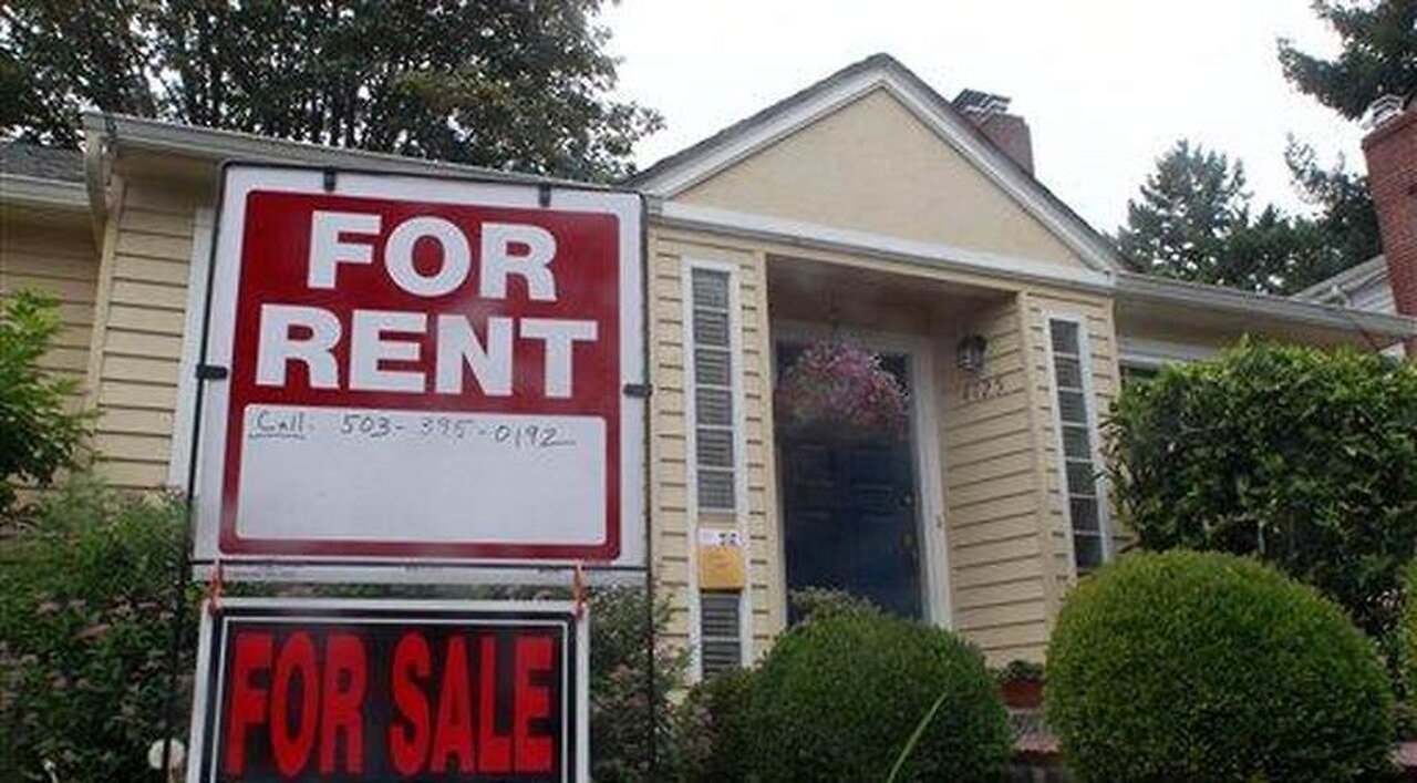 New Illinois Law Forces Landlords to Rent, Sell Properties to Illegal Aliens — or Face C