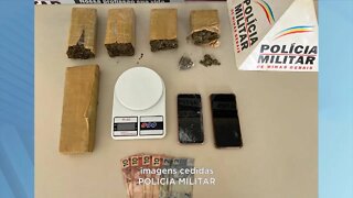 Cidade de Coroaci: Polícia apreende droga e 2 suspeitos de tráfico são presos.