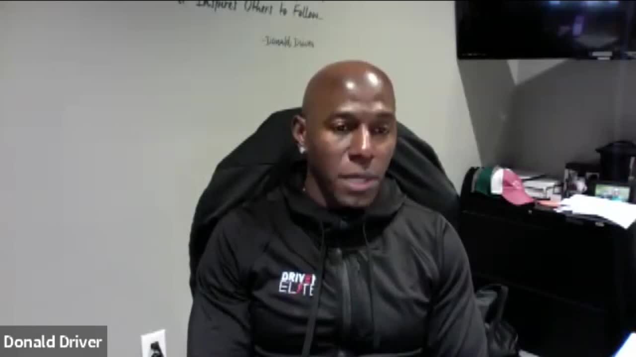 Donald Driver donates to family of Burger King teen shooting victim, Niesha Harris-Brazell