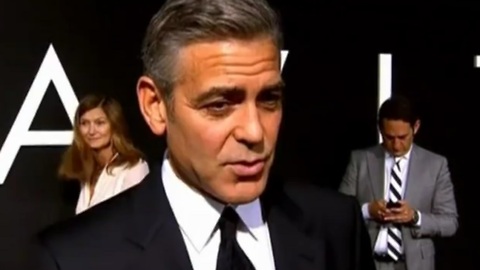 Clooney says "no" to tabloid apology