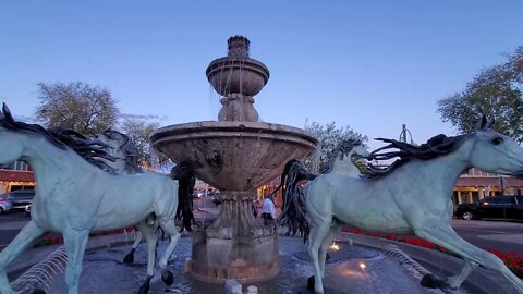 FOUNTAIN ⛲ IN SCOTTDALE ARIZONA USA 🇺🇸