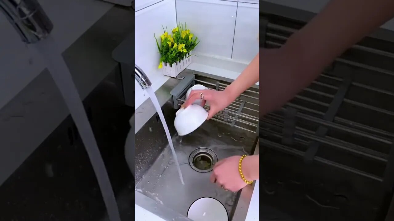 The Sink Dish Drying Rack 😍 | Smart Gadgets for Home 🤩 | Kitchen Gadgets #short