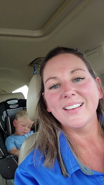 Our patient Lana King’s experience with the FLOA protocol, making progress down from 276 lbs!