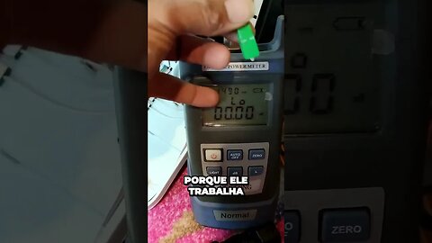Descubra como nosso medidor de energia funciona com luz e recebe sinais poderosos!