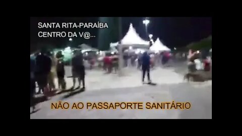 EU FALANDO PRO PESSOAL QUE IAM SE... NO CENTRO DA...