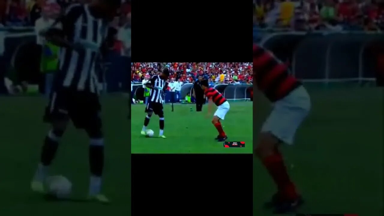 ESSE BAIXINHO ERA MUITO BRAVO!!!