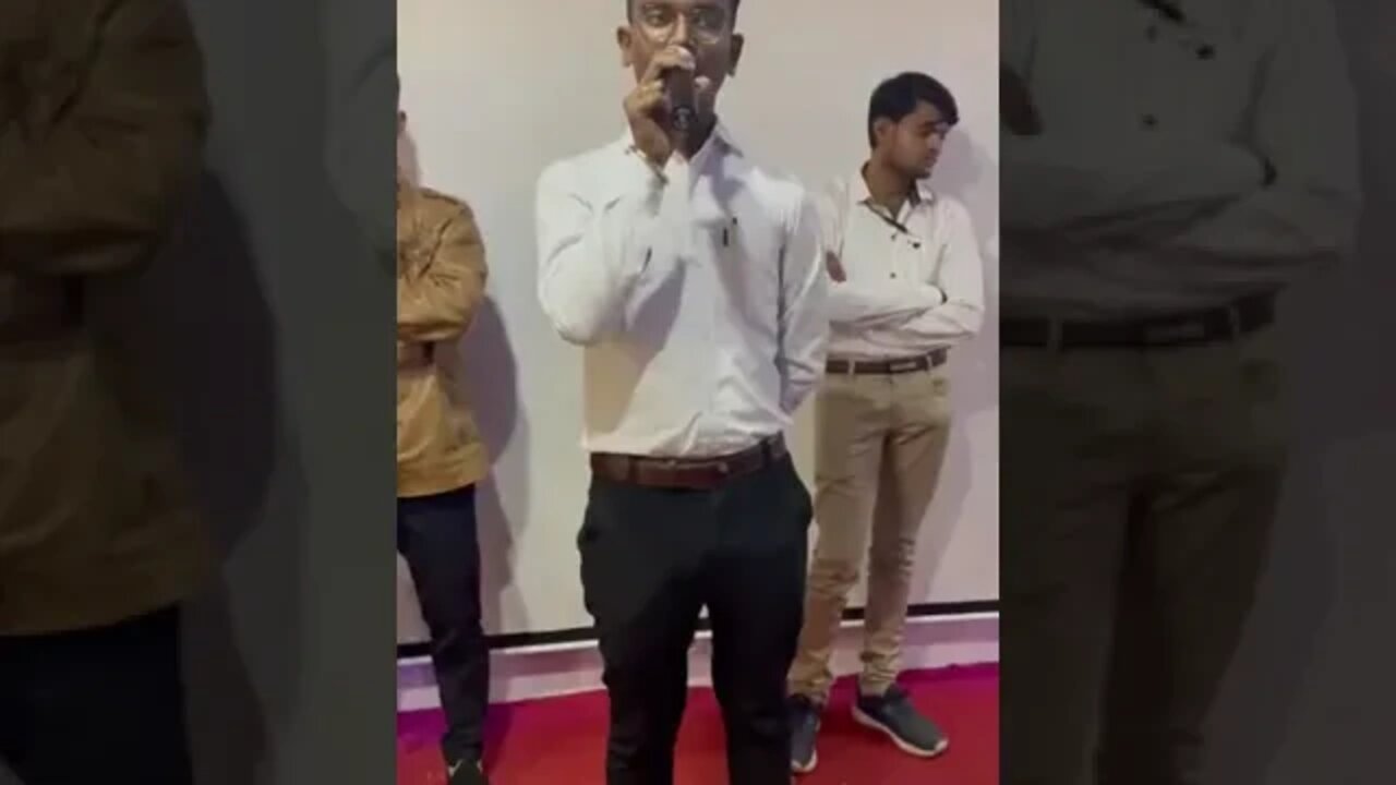 Perlvine successful Humanu sir Daymand sir