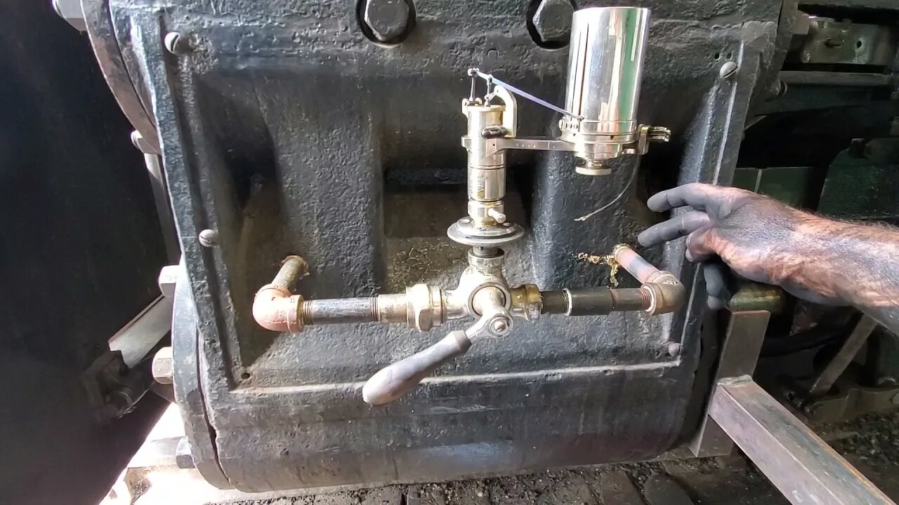 Cleaning the Smokebox on the J&L 58