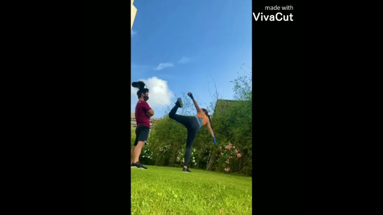 Kiara Advani HighKick during her workout😯😯