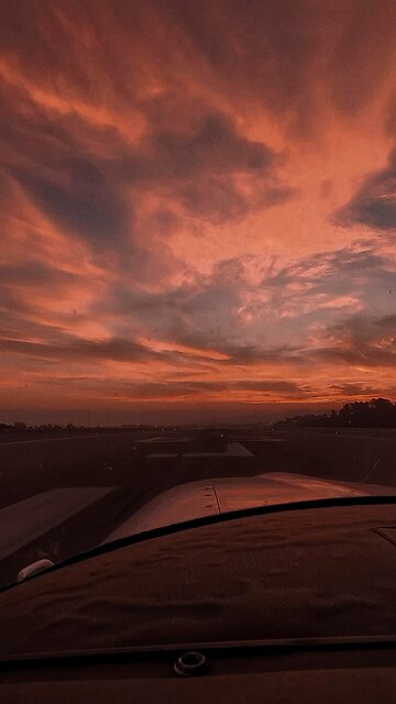 Off with the #win. Another great week. 🎊✈️