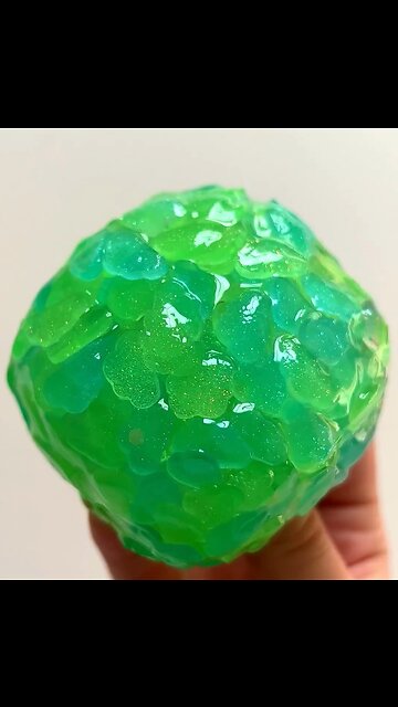 Green cube