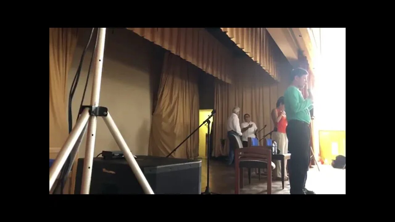 La Eucaristía es un símbolo. Padre Luis Toro.