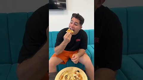 TESTAM PIZZA FACUTA DE BETTYSANA #oguritamica #mancare #mancaciosul #romania #food