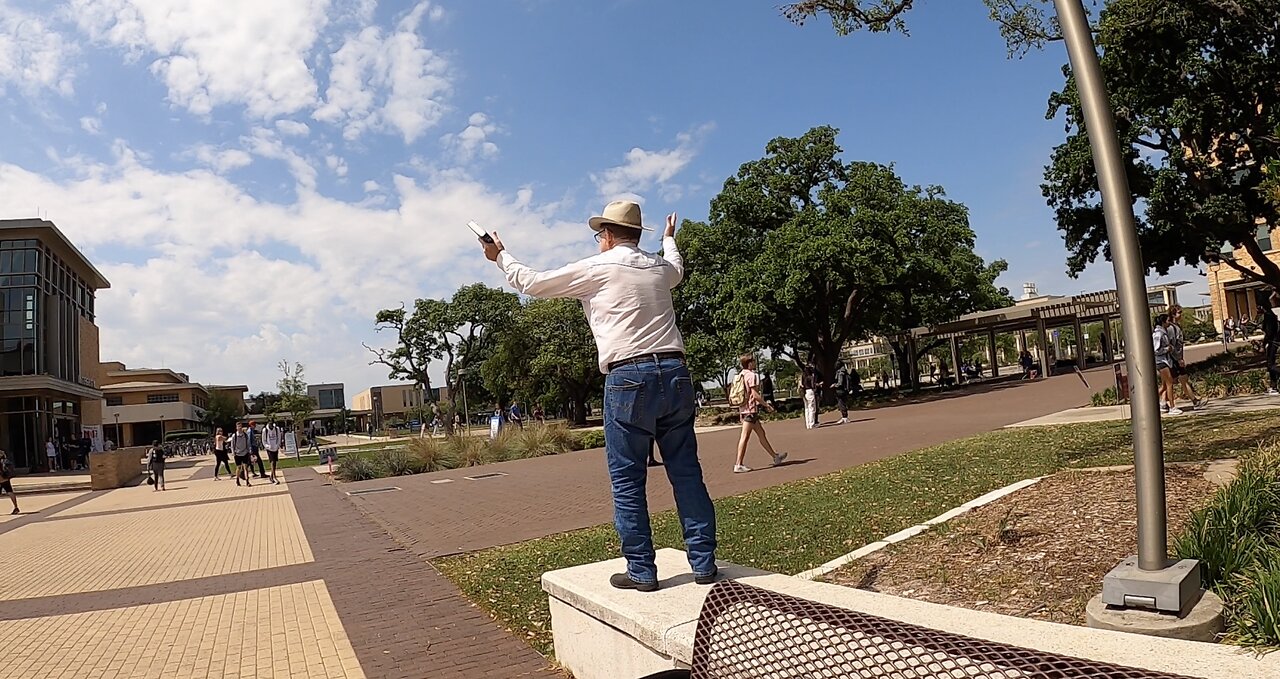 Texas A&M: Local Evangelist "Brother John" Joins Me Preaching, Angry Muslims, Curious Christians