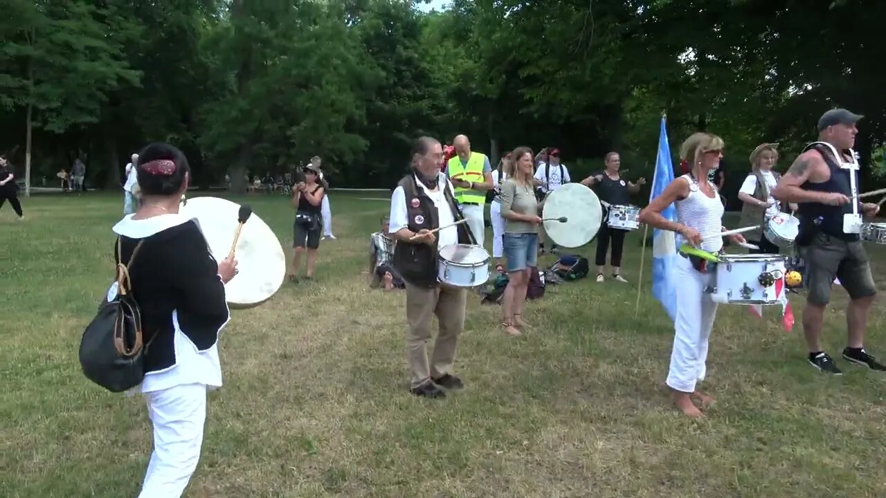 Drummers warming up for Million March II Frankfurt