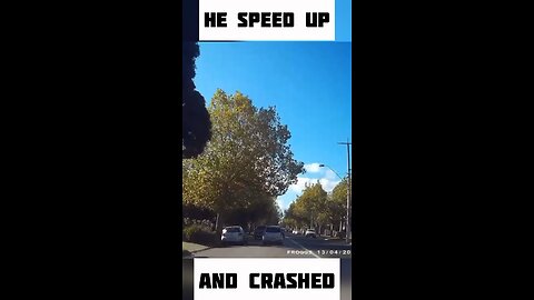 He speed up and crashed 😱