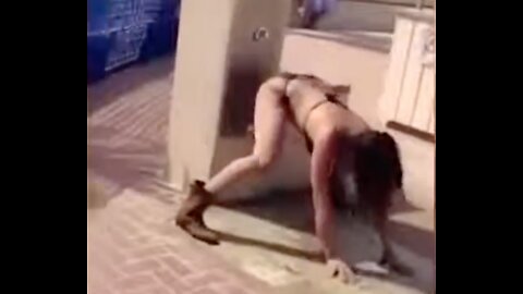 SO FUNNY!!! DRUNK FAILS !!