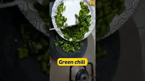 Spicy Mirchi thecha #spicy #shorts #ytshorts #chilli #recipe #spicyfood #spicychallenge