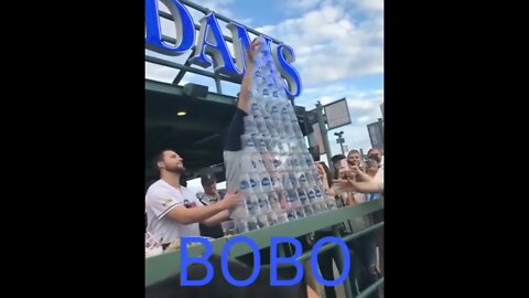 Short: BOBO