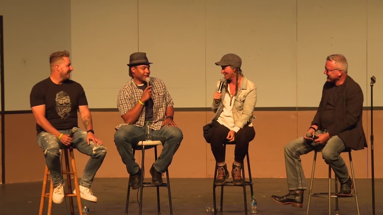 1DegreeOfSeparation is using comedy to open the conversation on mental health