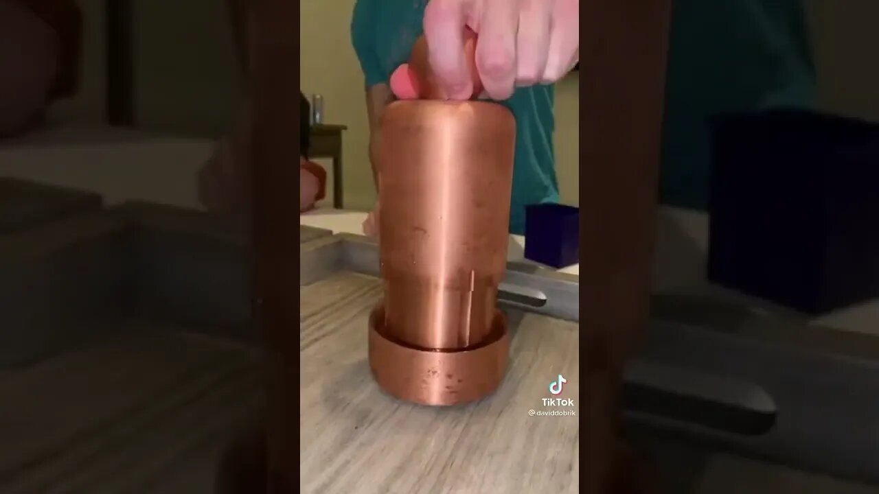 David Dobrik shows $20,000 ice cube maker! 😱