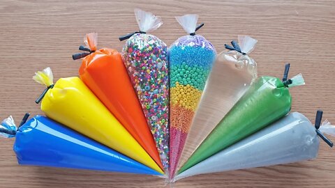 Making Crunchy Slime with Piping Bags #123