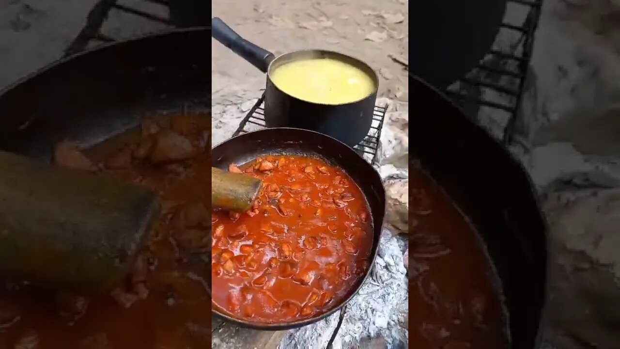 COMIDA DE VÓ MATEIRA - QUEM DISSE QUE NÃO PODE COMER BEM NO MATO? #shorts